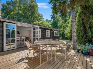 Holiday Home Synnöve - 350m from the sea by Interhome - 0
