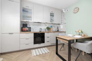 Stylowe Studio z Balkonem w Lublinie by Noclegi Renters - 3