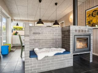 Holiday Home Gloria - 500m from the sea by Interhome - 6