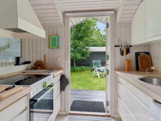 Holiday Home Tekla - from the sea by Interhome - 8