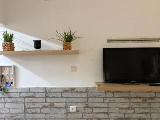 Cozy 2 Room Apartment near Madatech and Carmelit - 4