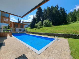 Apartment Aparthotel Iris-5 by Interhome - 2