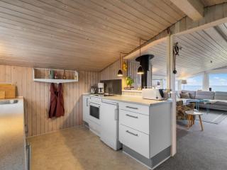 Holiday Home Nedelko - 20m from the sea by Interhome - 4