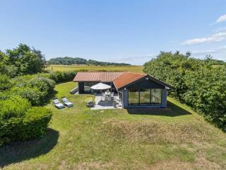 Holiday Home Karlotta - 500m from the sea by Interhome - 0