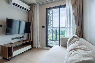 New condo near Boat Avenue by Lofty - 3