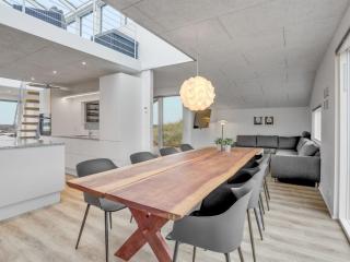 Holiday Home Eicke - 20m from the sea by Interhome - 7