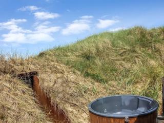Holiday Home Eicke - 20m from the sea by Interhome - 8