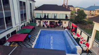 Pretelia Hotel - 1