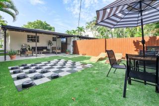 8 BED SLEEP 16 Steps to Calle 8 & Nightlife - 5