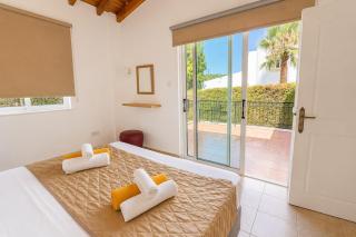 Villa Palm 2 - 6