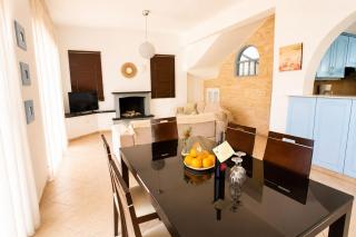 Villa Palm 2 - 3