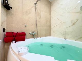 Jacuzzi With light Nauki Avene - 6