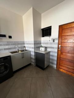 Anga Spaces Luxurious Suites 504 - 9