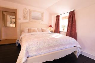 Farm Cottage, Grove Farm - 9