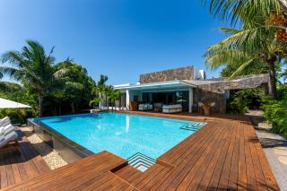 Exceptional villa - private boat and high standing - 0