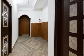 FabHotel Decent - 4