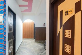 FabHotel Decent - 1