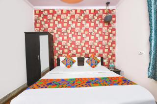 FabHotel Decent - 6