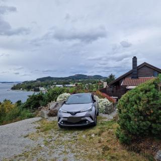 Cabin by the sea, close to Preikestolen The Pulpit Rock - 2