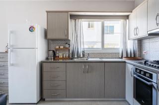 Modern 2-Bedroom Apartment in Oroklini, Larnaca - 1