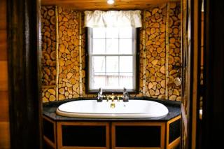 Real Treehouse Adventure Rustic meets Luxury - 1