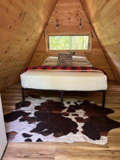 White Mountains Forest A-Frame Stars Firepit - 9