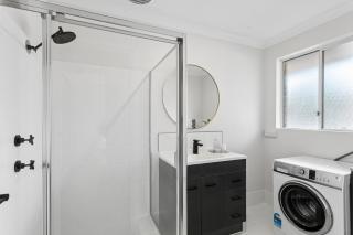 Coastal living in beautiful Cottesloe - 3