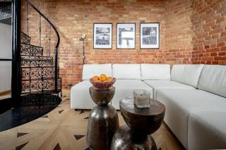 Luxurious Stay in a Historic Fire Tower with Old Town View - 6