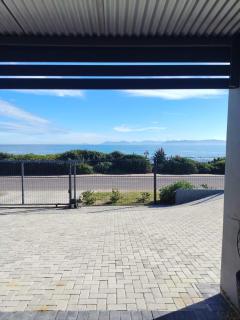 Oppi Kus 35 Seafront - Gansbaai - 4