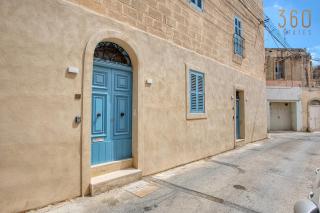 Luqa Stone Maisonette Apartments Near Airport - 0