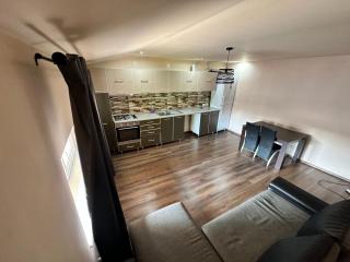 Central Park Apartment - 1