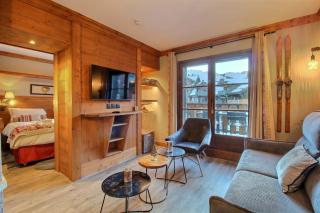 ARC 1950, Appartement 1 chambre avec Cheminée, 4 personnes, Vue Montagne, SAUNA, HAMMAM, JACUZZI, PISCINE EXTERIEURE CHAUFFEE - 2