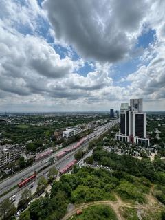 The Vista 1BR by Winchester in Mall of Islamabad F-7 Margalla & City Views - 2