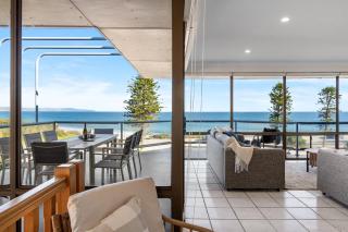 Carrickalinga House - A Symphony of Sea and Serenity - 6