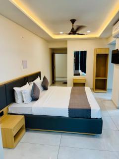 Hotel Sky Comfort Inn - 4