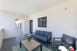 Coorong Hideaway - Private Guesthouse by the Marina - 2