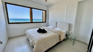 Sea View Suite in Makenzy - 0