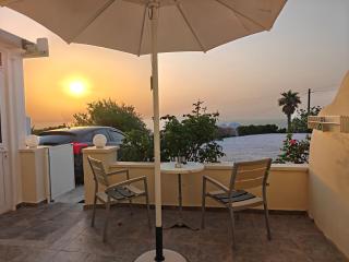 Kiklamino Sunset Suites - 6