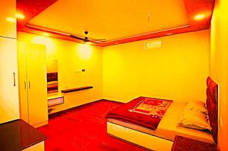 hotel shivalik palace - 1