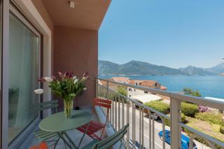 Apartment Ljuta with Sea View - 9