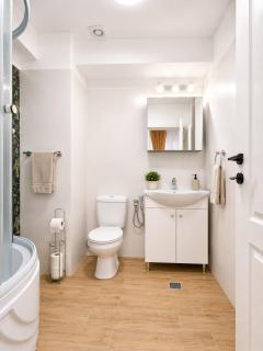Central Comfort Suites - Geo15 - 9