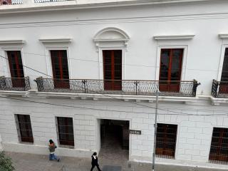 Departamento temporario frente museo de la virgen - 8