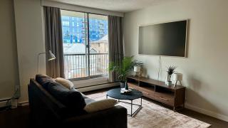 Urban Downtown Condo with Panoramic Views - 3