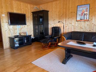 Cozy 3-Bedroom Apartment Near Beitostølen Ski - 2