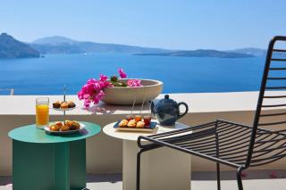 Elegant Santorini House 3 Bedroom Villa Caldera View-Hottub - 0