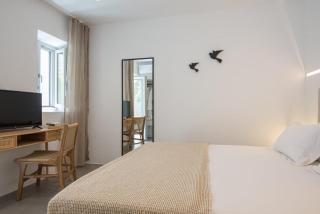 Beautiful Paros Villa 1 Bedroom The Calming Villa Wonderful Sea Views - 2