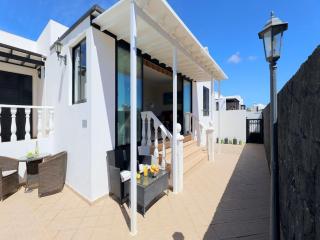 Cosy Lanzarote Villa 3 Bedrooms Heated Pool Villa Honey - 5
