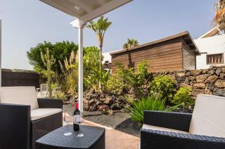 Charming Puerto Del Carmen Villa 4 Bedrooms Villa Tarez Private Pool - 2