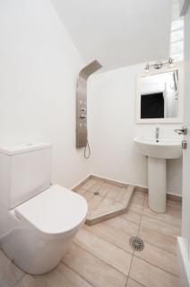 Naxos Cental Room Double Room Semi Basement Private Balcony 200M From - 9