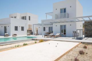 Beautiful Paros Villa 1 Bedroom Villa Rock Private Jacuzzi & Garden View - 4